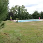Le Camp De Ferie